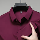 Camisa masculina de manga curta, lisa, para uso casual nos negócios, ideal para o verão. Confortável e versátil, não precisa passar.